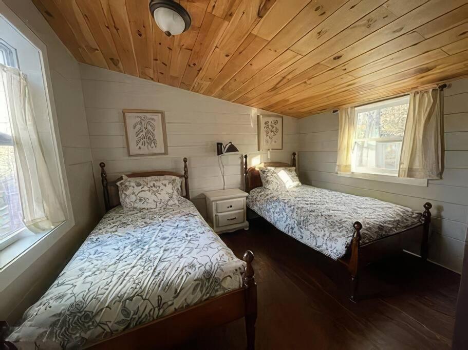 Cameron'S Cottage At The Lake Tallassee Εξωτερικό φωτογραφία